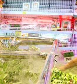 Thực phẩm bẩn trà trộn siêu thị: Bao giờ người tiêu dùng mới hết lo?