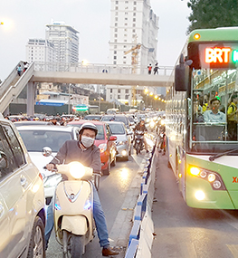 Hà Nội sẽ tổ chức lại tuyến buýt nhanh BRT 01 như thế nào?