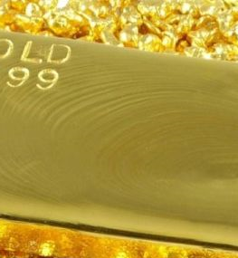 Giá vàng cán mốc 100 triệu đồng/lượng, người dân có nên mua vào?