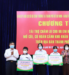 EVNGENCO3 nhận tài trợ cho 47 học sinh mồ côi do dịch Covid-19 tại TP Hồ Chí Minh