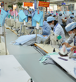Khoan sức dân để nuôi dưỡng nguồn thu