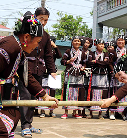 Độc đáo Lễ hội Căm Nung của người Lự ở Lai Châu