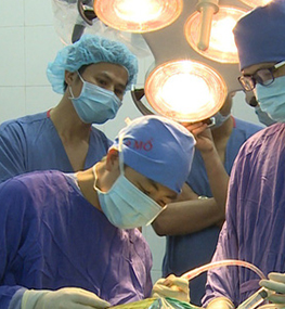 Lần đầu tiên Việt Nam làm chủ phương pháp mổ u não 