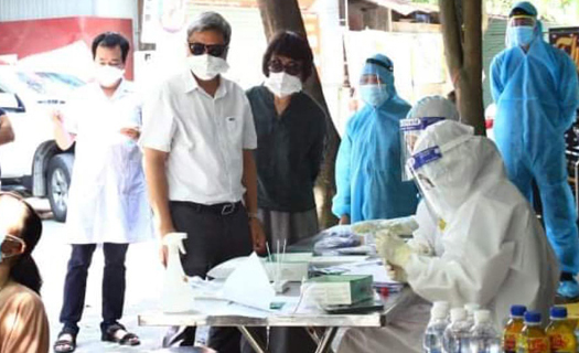 Bắc Giang: Bộ Y tế kiểm tra công tác test nhanh tại huyện Việt Yên