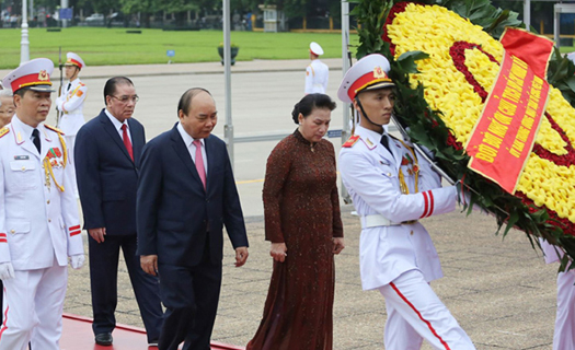 Lãnh đạo Đảng, Nhà nước vào Lăng viếng Chủ tịch Hồ Chí Minh