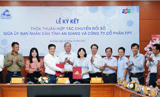 UBND tỉnh An Giang và FPT ký kết thỏa thuận hợp tác chuyển đổi số đến năm 2025