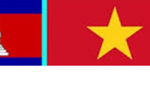 Thủ tướng Hun Sen đáp trả quyết liệt tuyên bố của ông Lý Hiển Long