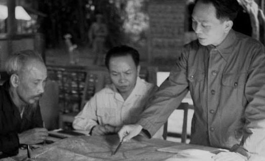 Bản lĩnh vị danh tướng: Nhìn từ quyết định lịch sử trên chiến trường Điện Biên Phủ