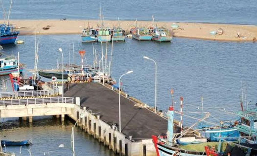 Ngư dân Phú Yên đầu tư thiết bị nâng cao hiệu quả đánh bắt thủy sản