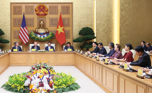 Chủ tịch FPT đề xuất phát triển công nghệ bán dẫn nhân chuyến thăm Việt Nam của Tổng thống Joe Biden