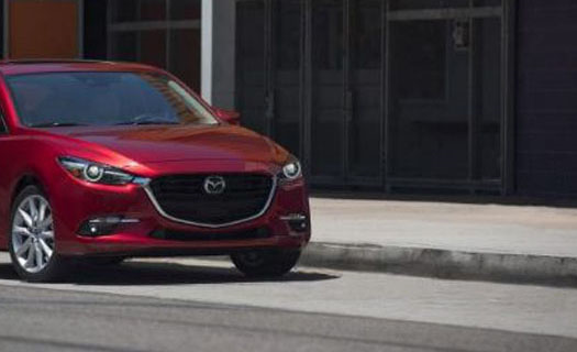 Gần 200.000 xe Mazda3 bị triệu hồi vì lỗi cần gạt nước