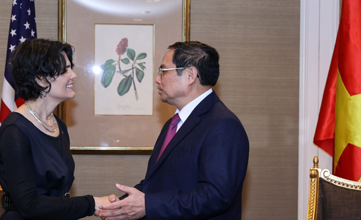 Thủ tướng mong muốn thiết lập quan hệ giữa các thành phố của Việt Nam với Los Angeles