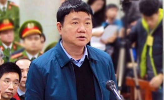 Di lý Đinh La Thăng vào Thành phố Hồ Chí Minh để ngày 14/12 xét xử