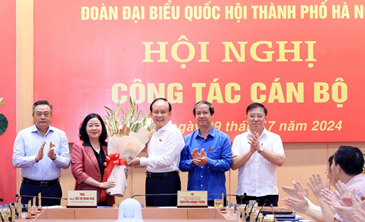 Bà Bùi Thị Minh Hoài được bầu làm Trưởng đoàn đại biểu Quốc hội thành phố Hà Nội