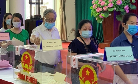 Sai phạm nghiêm trọng trong bầu cử, Hà Nội khai trừ Đảng 2 cán bộ xã
