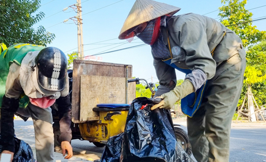 Hàng trăm công nhân đình công vì lương thấp ở TP Bắc Ninh đã đi làm trở lại