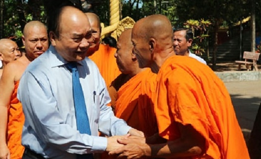 Thủ tướng thăm hỏi, chúc Tết các chư tăng dịp Chôl Chnăm Thmây