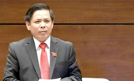 Bộ trưởng Nguyễn Văn Thể: 