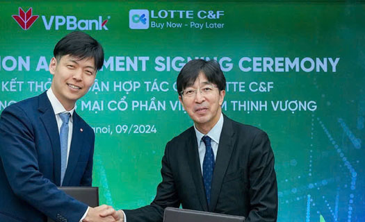 VPBank hợp tác cùng LOTTE C&F hỗ trợ khách hàng 