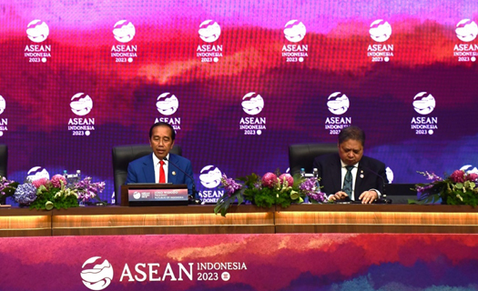 ASEAN 2023: Giữ vững hòa bình, nỗ lực trở thành tâm điểm thịnh vượng
