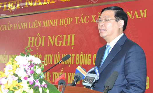 Liên minh Hợp tác xã Việt Nam đón Huân chương Lao động hạng Nhất